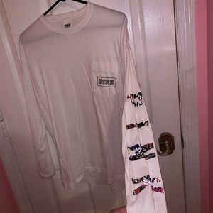 vs pink long sleeved shirt